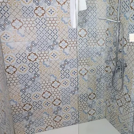 Nicolai 165 Apartament Bari